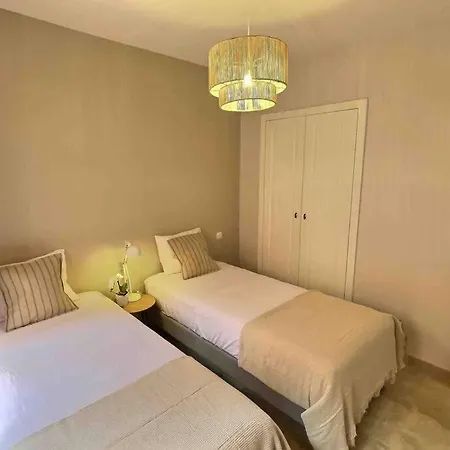 New Luxurious + 2 Bedrooms + Sea View + Pool *